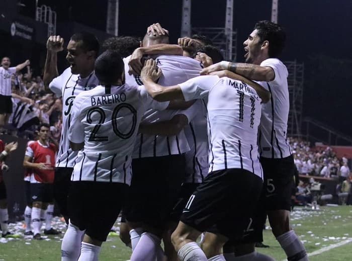 Copa Libertadores: Libertad buscará su pase a grupos en Medellín