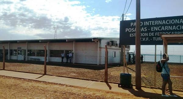 Mujer ingresa desde Paraguay a Argentina con un feto muerto en la mochila