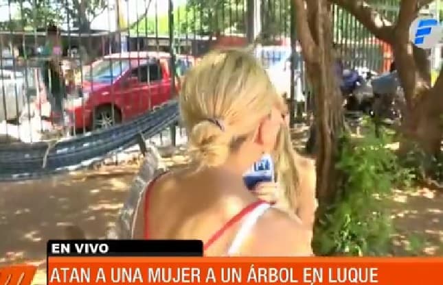 Mujer abandonada atada a un árbol habla y relata lo que sufrió