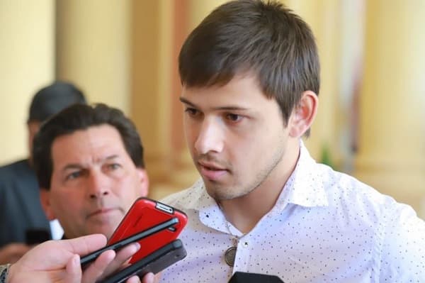 El "Melli" Romero visita a Abdo Benítez y habla de su futuro