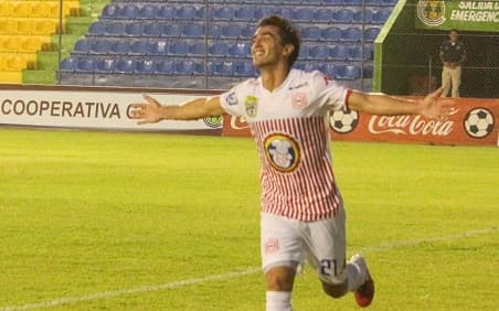 San Lorenzo recibe a Santaní en su casa