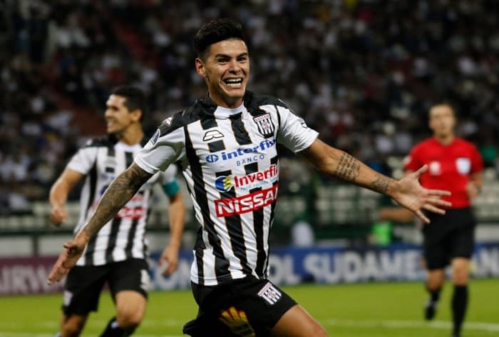 Santaní busca ganar para salir de la "zona roja"