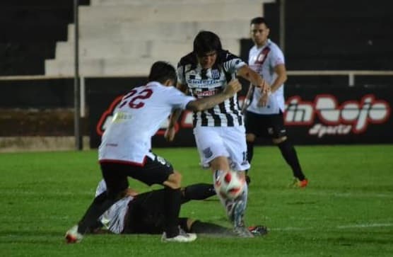 River y Santaní abren la fecha 14 del Apertura