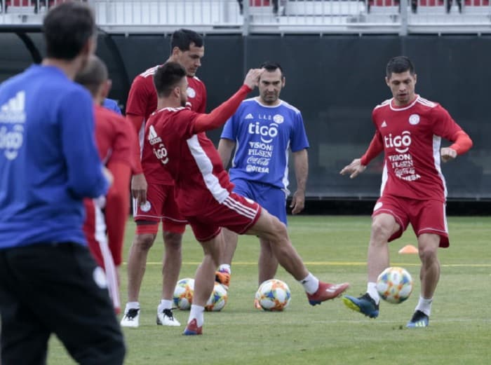 La Albirroja encara amistoso ante México con cambios