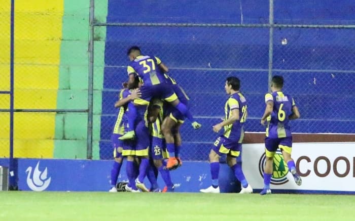 Capiatá supera a Libertad
