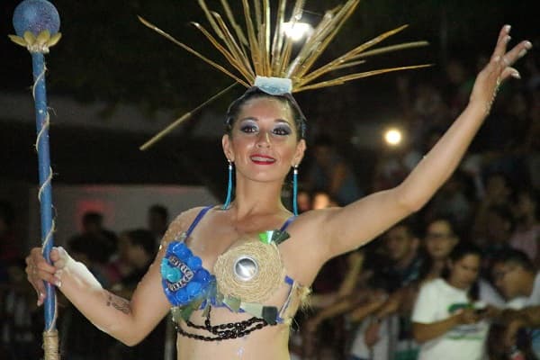 Atyrá se luce con carnaval ecológico  