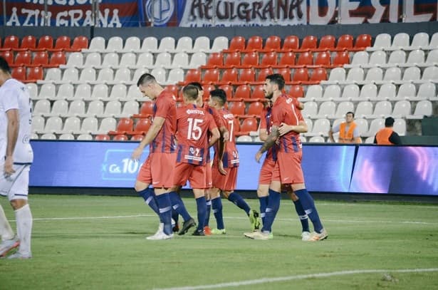 Cerro Porteño supera la media docena de goles ante Sol