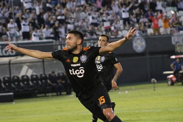 Dos atractivos partidos para este domingo