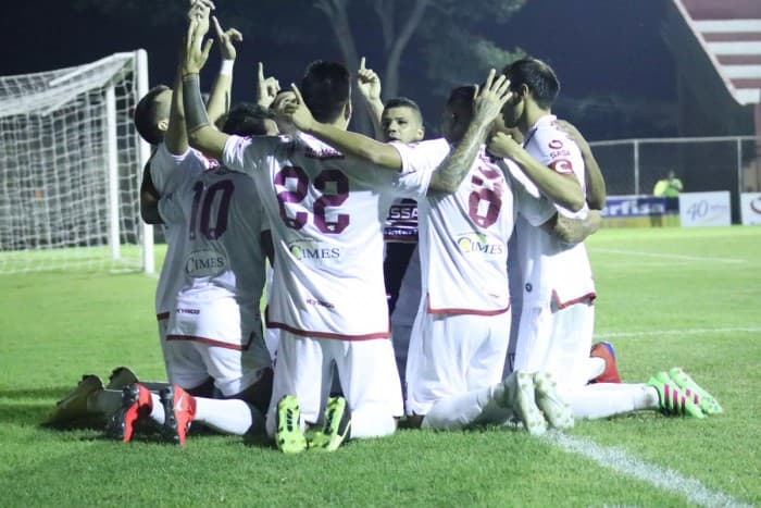 River Plate supera a San  Lorenzo en su  cancha