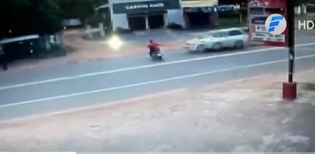 Video retrata grave accidente ocasionado por giro indebido