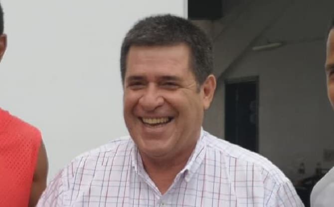 Cartes pide abrir investigación, pero aclara ser senador “vitalicio y electo”