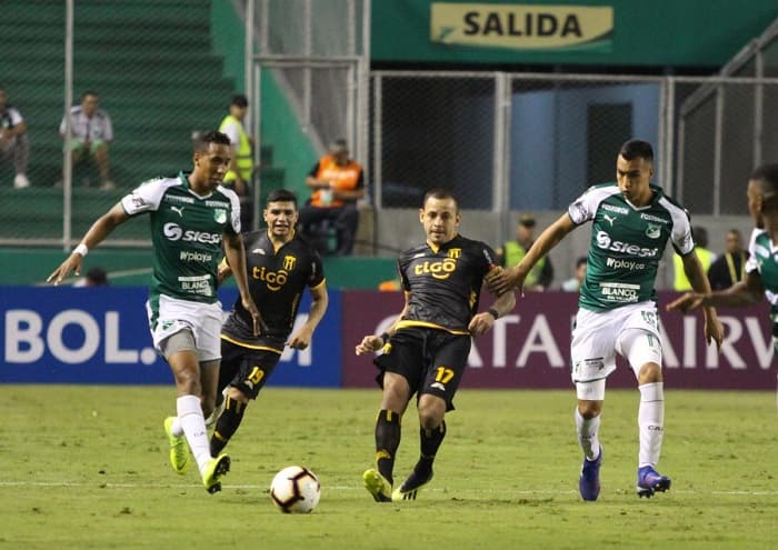 Guaraní cae en Colombia y sufre tres expulsiones