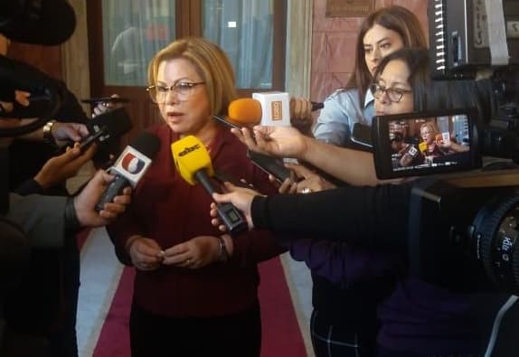 Ministra pedirá a Abdo Benítez que anule condena de militar madre