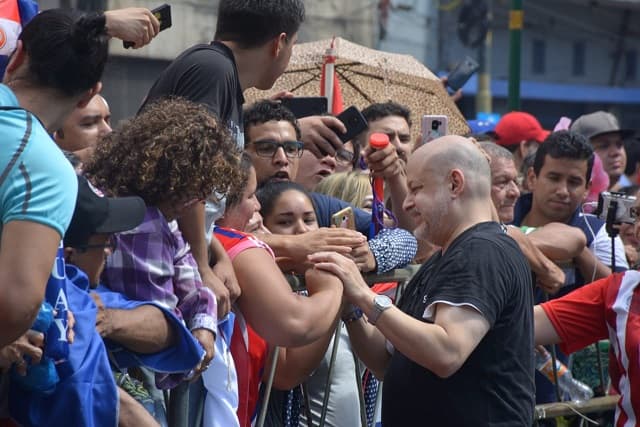 13 locuras nunca antes vistas en el Senado, de la mano de Payo