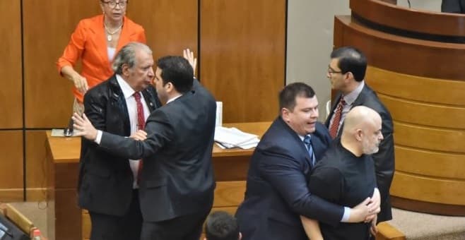 Senado no trata reemplazo de Payo