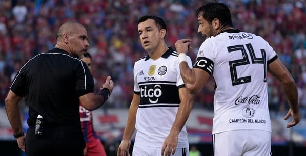 Gol de Roque fue en posición adelantada, reconoce Aquino