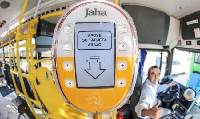 Extienden pago con efectivo en buses