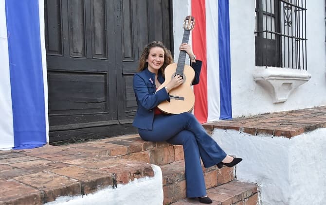 Guitarrista expondrá música paraguaya en países europeos por Día de la Independencia