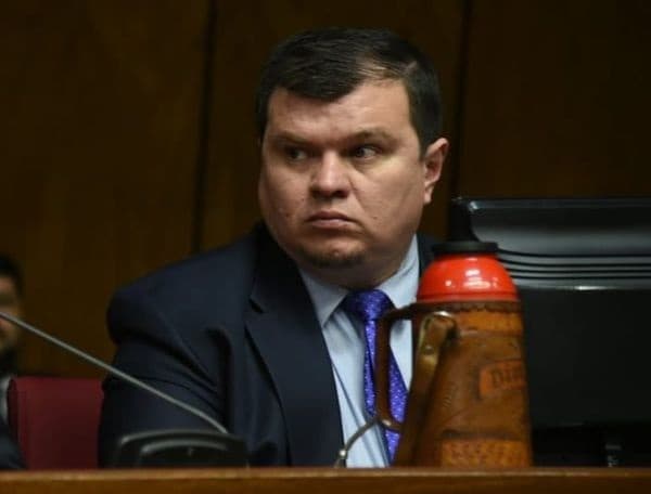 Los 10 escándalos más recordados de Dionisio Amarilla