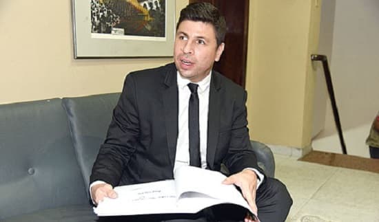 Denuncian a síndico por malversación y mal desempeño en funciones