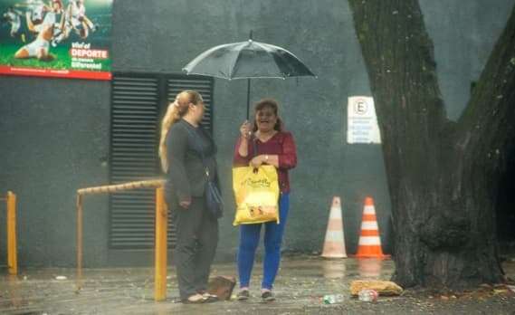 Meteorología anuncia lluvias dispersas para este domingo