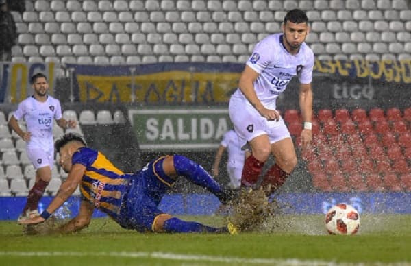 Luqueño y Cerro completan partido suspendido por lluvia