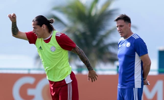 Berizzo prepara cambios en el equipo para medir a Argentina