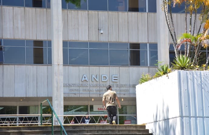 ANDE prorroga por 15 días pago de facturas y garantiza sus servicios