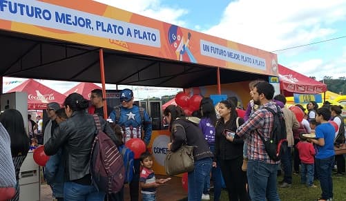 Empresa de alimentos participa de la tradicional jornada solidaria