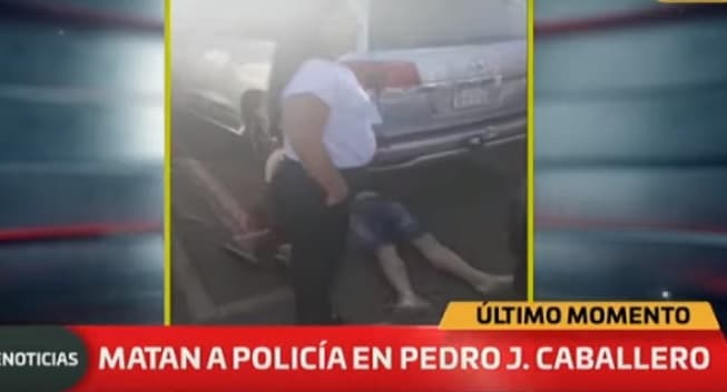 Hombre muere acribillado en estacionamiento de shopping