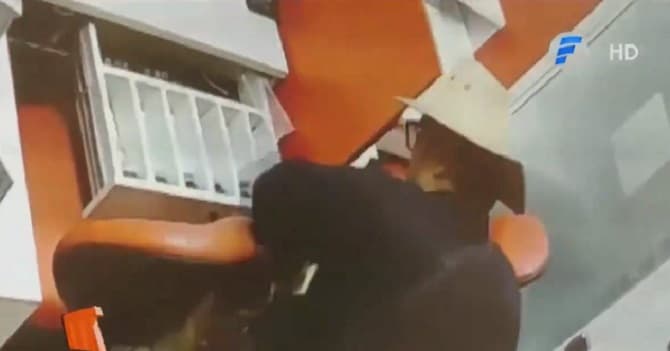 Así asaltaron financiera en zona del Mercado 4