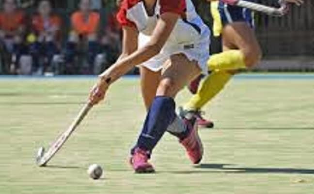 Adolescente que practicaba hockey no murió por pelotazo, aseguran