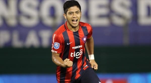 Cerro dice que Sergio Díaz se marcha por decisión de su representante