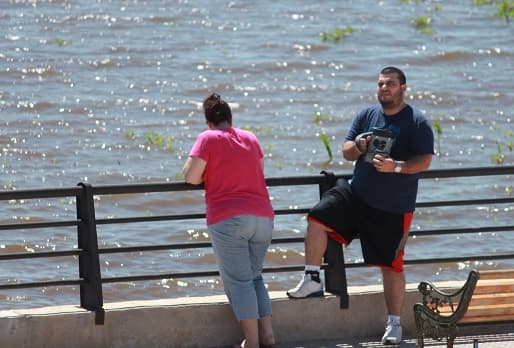 Meteorología pronostica domingo soleado con lluvias dispersas