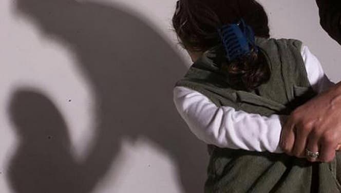 15 años de cárcel para padre que embarazó a su hija