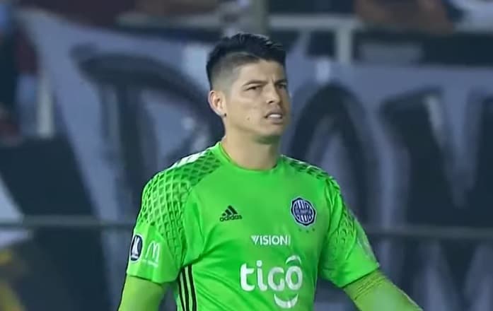 Aguilar afirma que gol se dio por un “mal cálculo”