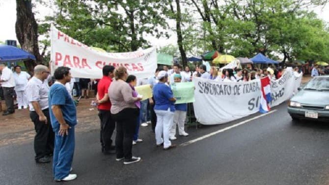 Médicos anuncian huelga en Hospital de Clínicas