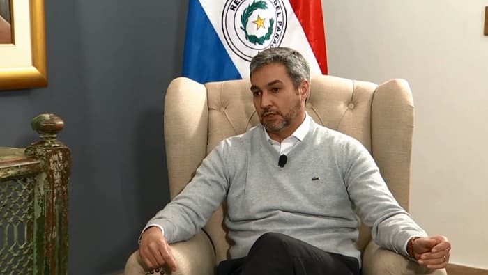 Chats revelan que Abdo Benítez exigió firmar acuerdo energético