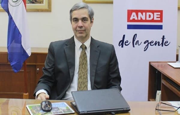 Trasciende motivo de renuncia de Pedro Ferreira