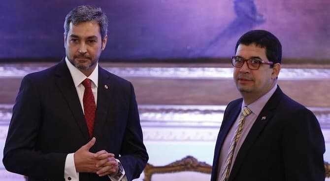 “Entrega” en acuerdo energético complica a vicepresidente