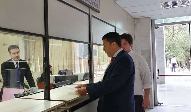 Fiscal recurre a la justicia para protegerse de escrachadores