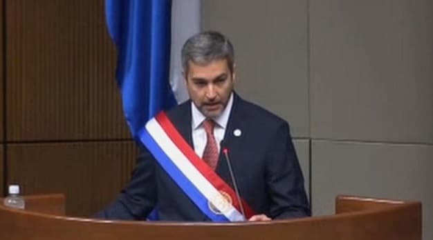 Abdo Benítez: Crisis económica se debe a factores climáticos y externos