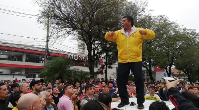 Detienen a líderes del “enjambre amarillo”