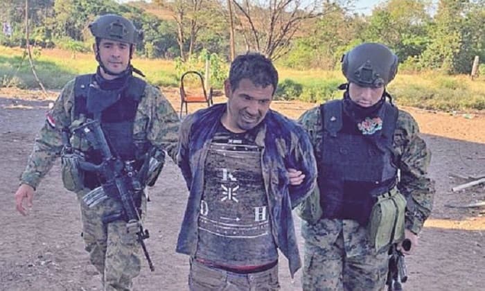 Muere hombre baleado en operativo antidrogas