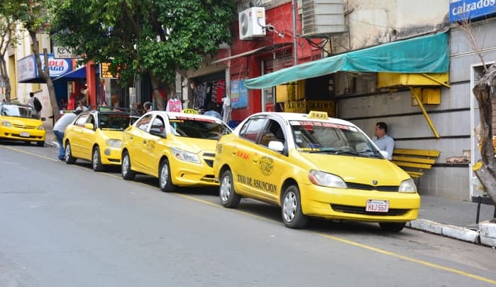 10 negocios ocultos detrás del taxi
