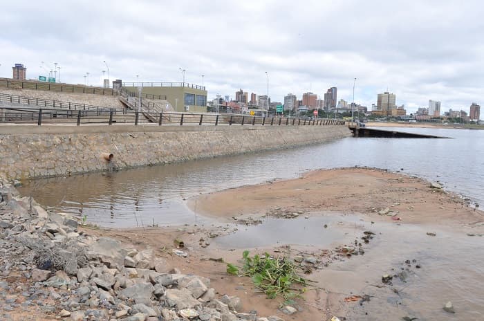 10 impactantes imágenes del antes y después de la crecida en la Costanera