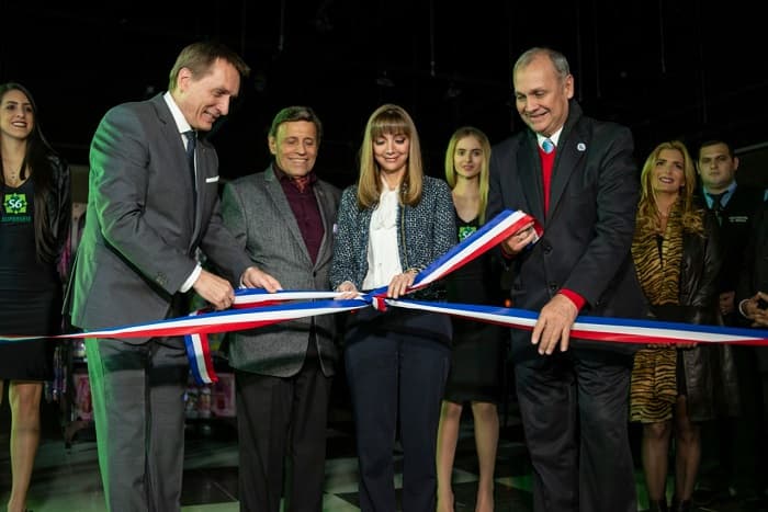 Hiperseis reabre sus puertas con importantes cambios