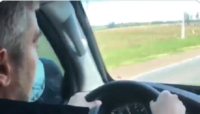 Abdo Benítez verifica obras de duplicación de la ruta 2