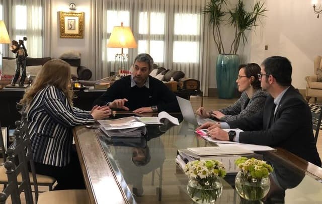 Abdo Benítez declara durante siete horas y entrega chats