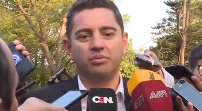 Cartes no presionó, dice Alliana luego de reunión con Abdo Benítez